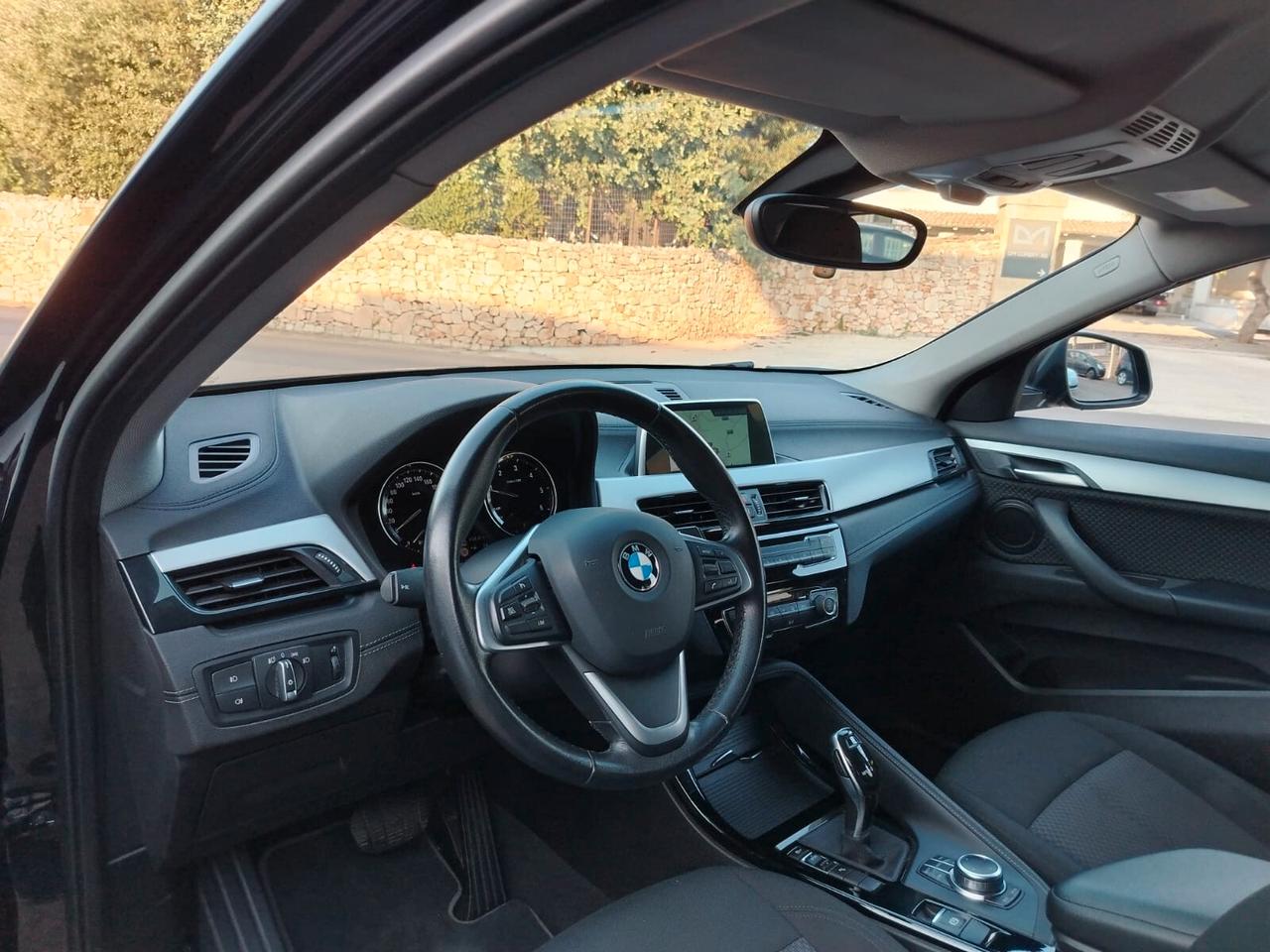 Bmw X2 sDrive18d Advantage Steptronic