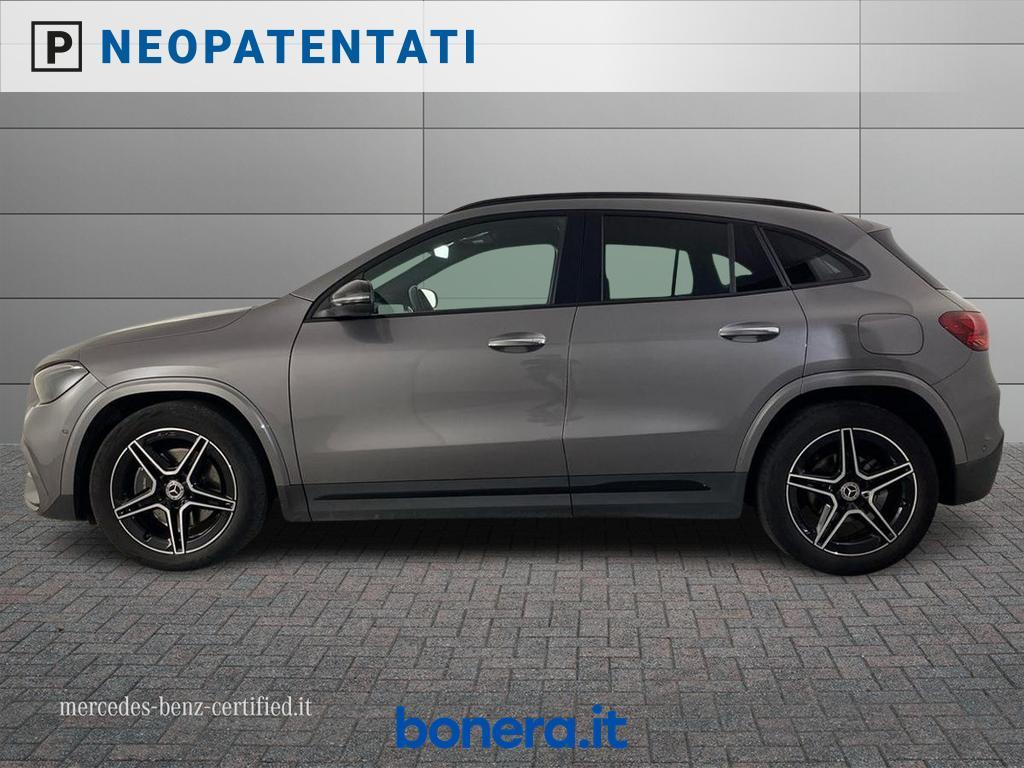 Mercedes GLA 180 180 D AMG Line Premium Plus 8G-DCT