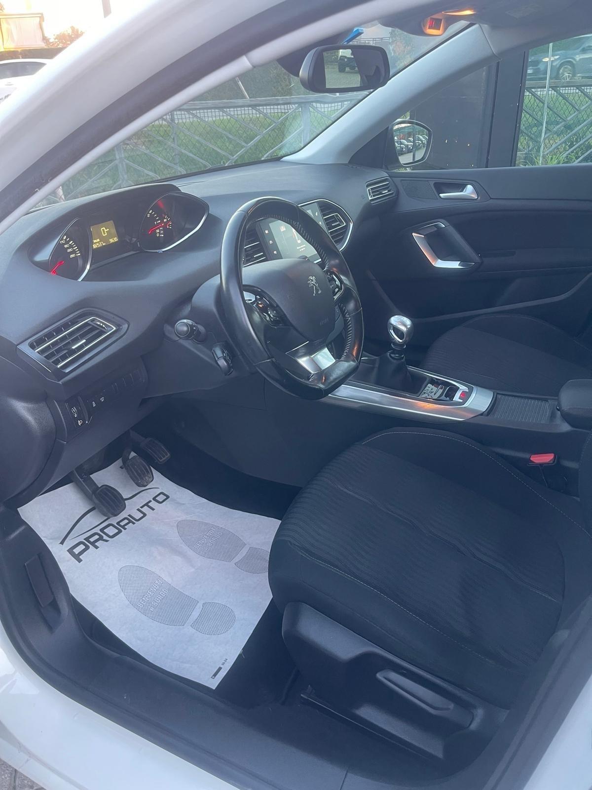 Peugeot 308 BlueHDi 120 S&S SW GT Line GANCIO TRAINO