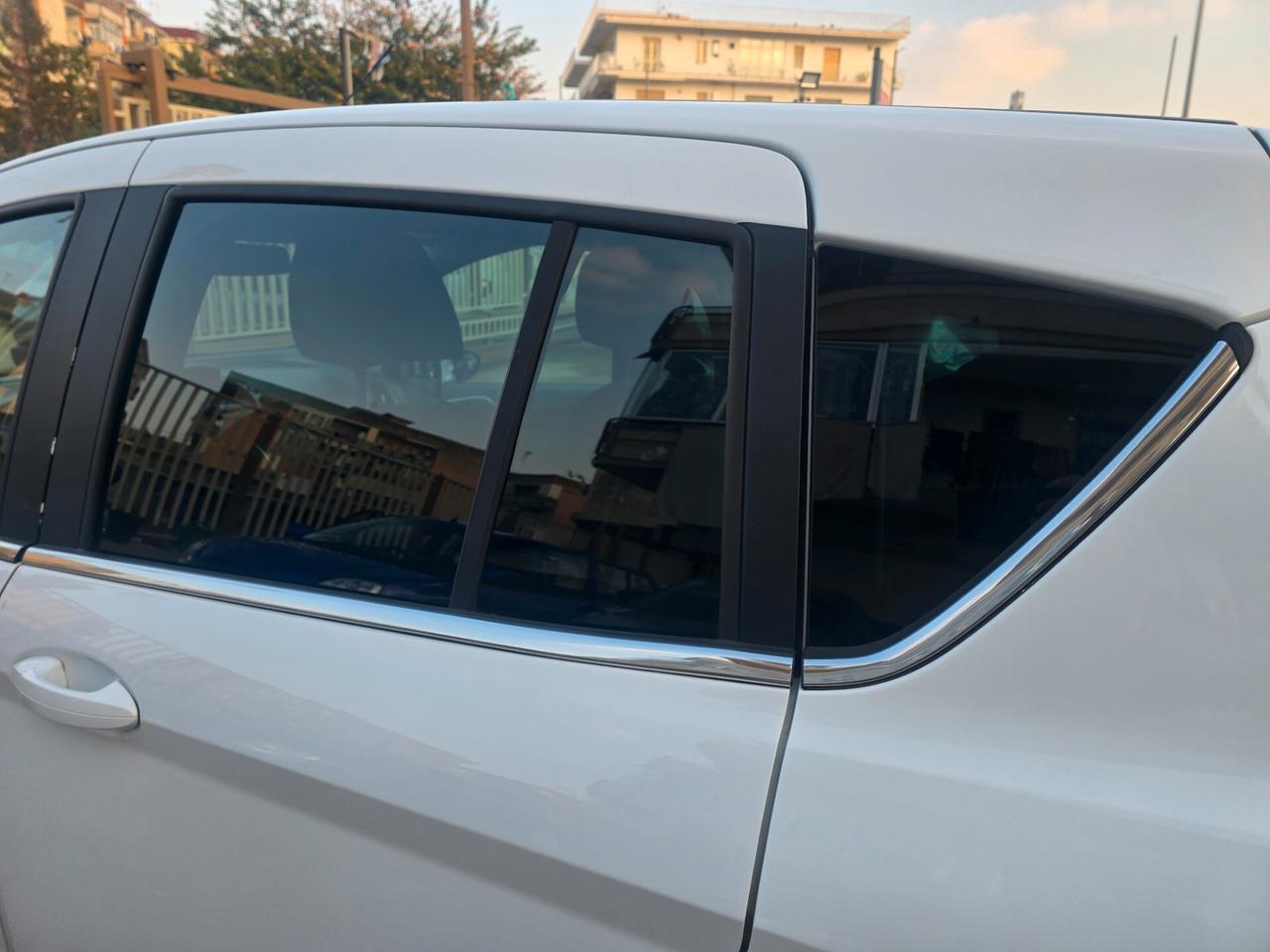 Ford B-Max 1.4 90 CV GPL Titanium