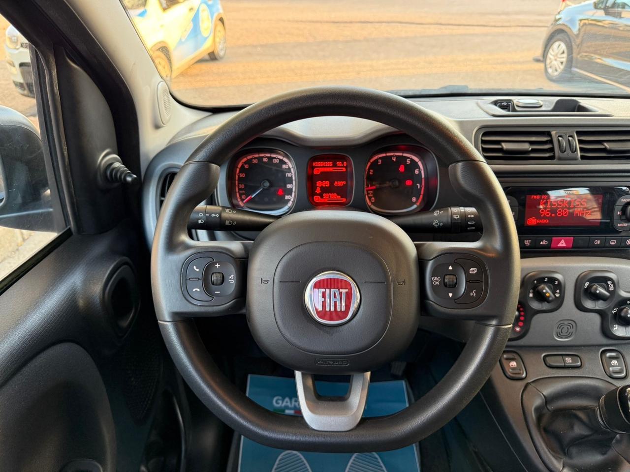 Fiat Panda KM.53.000 1.0 HYBRID NEOPATENTATI