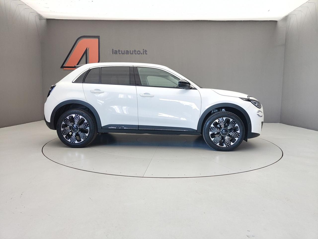 FIAT 600 IV 2023 600 1.2 MHEV 110CV DCT LA PRIMA
