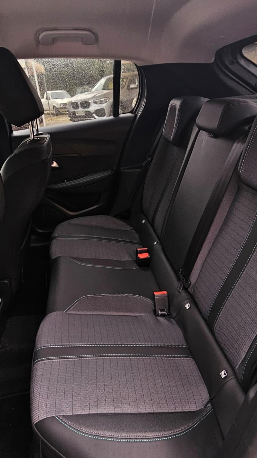 Peugeot 208 PureTech 100 Stop&Start 5 porte Allure