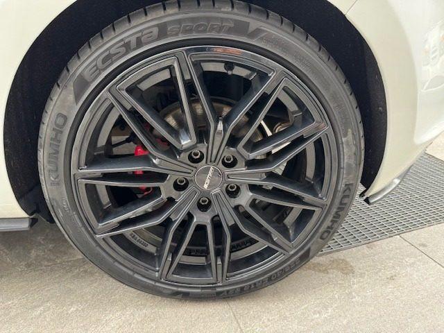 VOLKSWAGEN Golf GTI Performance 2.0 TSI DSG 5p. BlueMotion Technology
