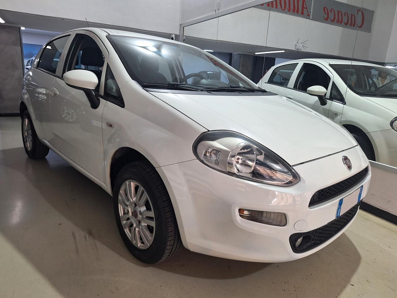 Fiat Punto 1.4 Natural Power 77CV Lounge 2017