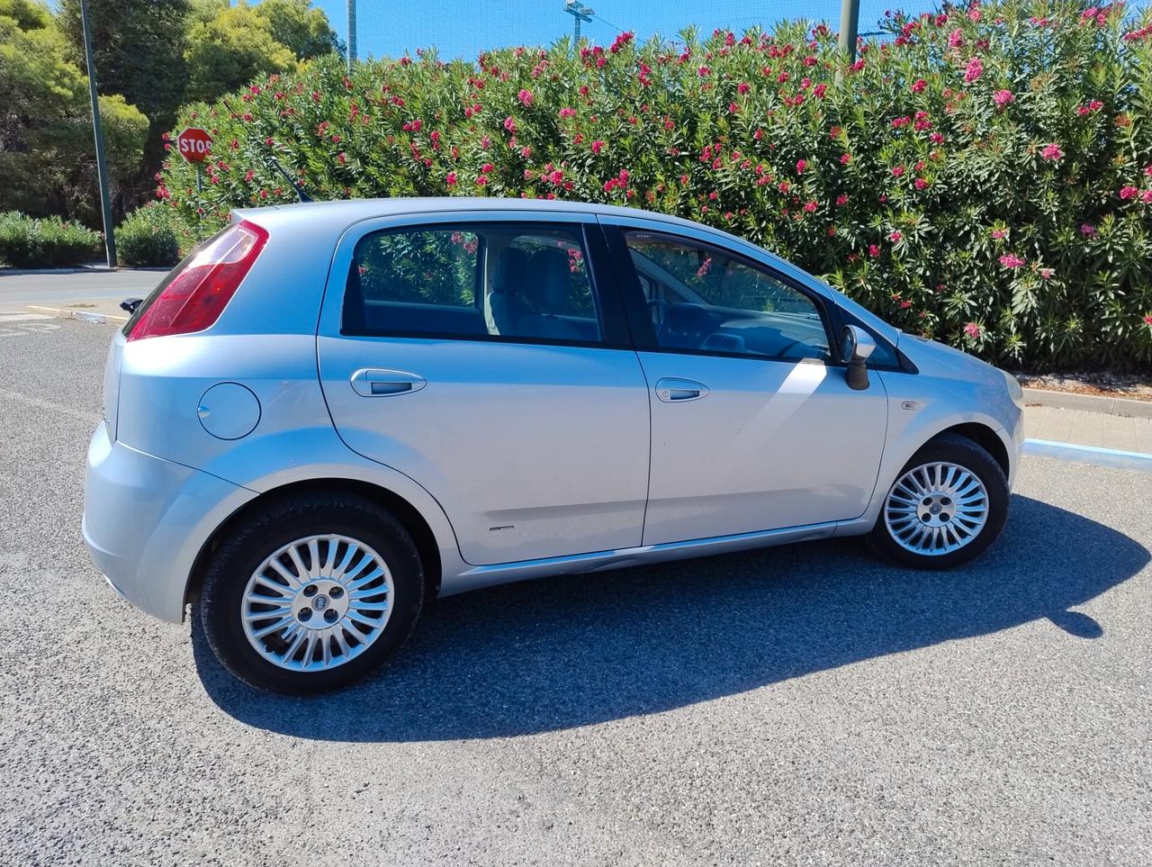 Fiat Grande Punto 1.3 MJT 90 CV 5 porte Dynamic