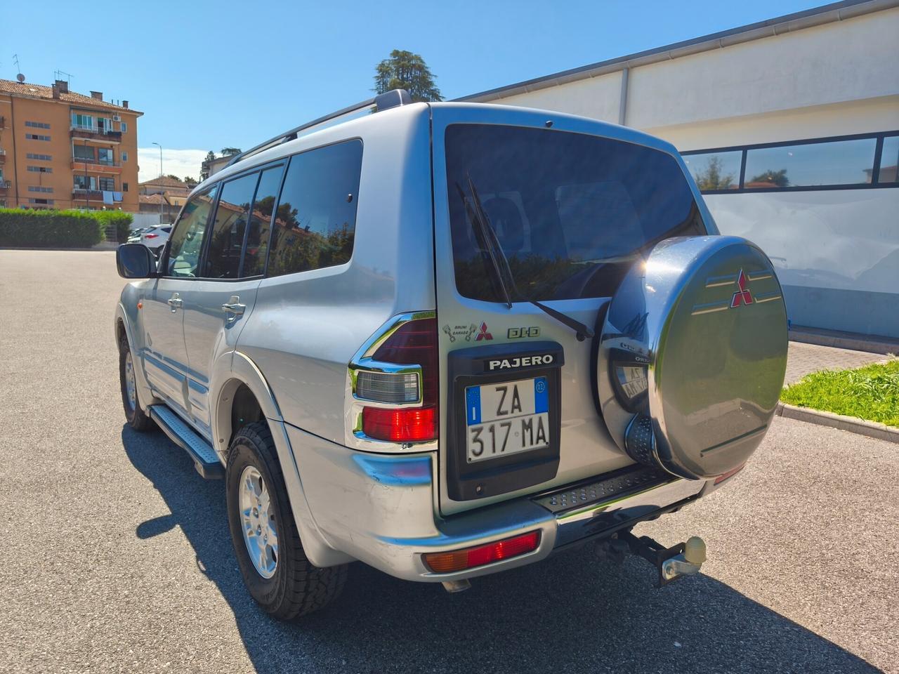 Mitsubishi Pajero Sport 2.5 TDI export