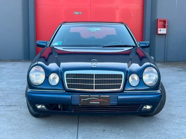 Mercedes-benz E 200 ELEGANCE - *UNICOPROPRIETARIO*