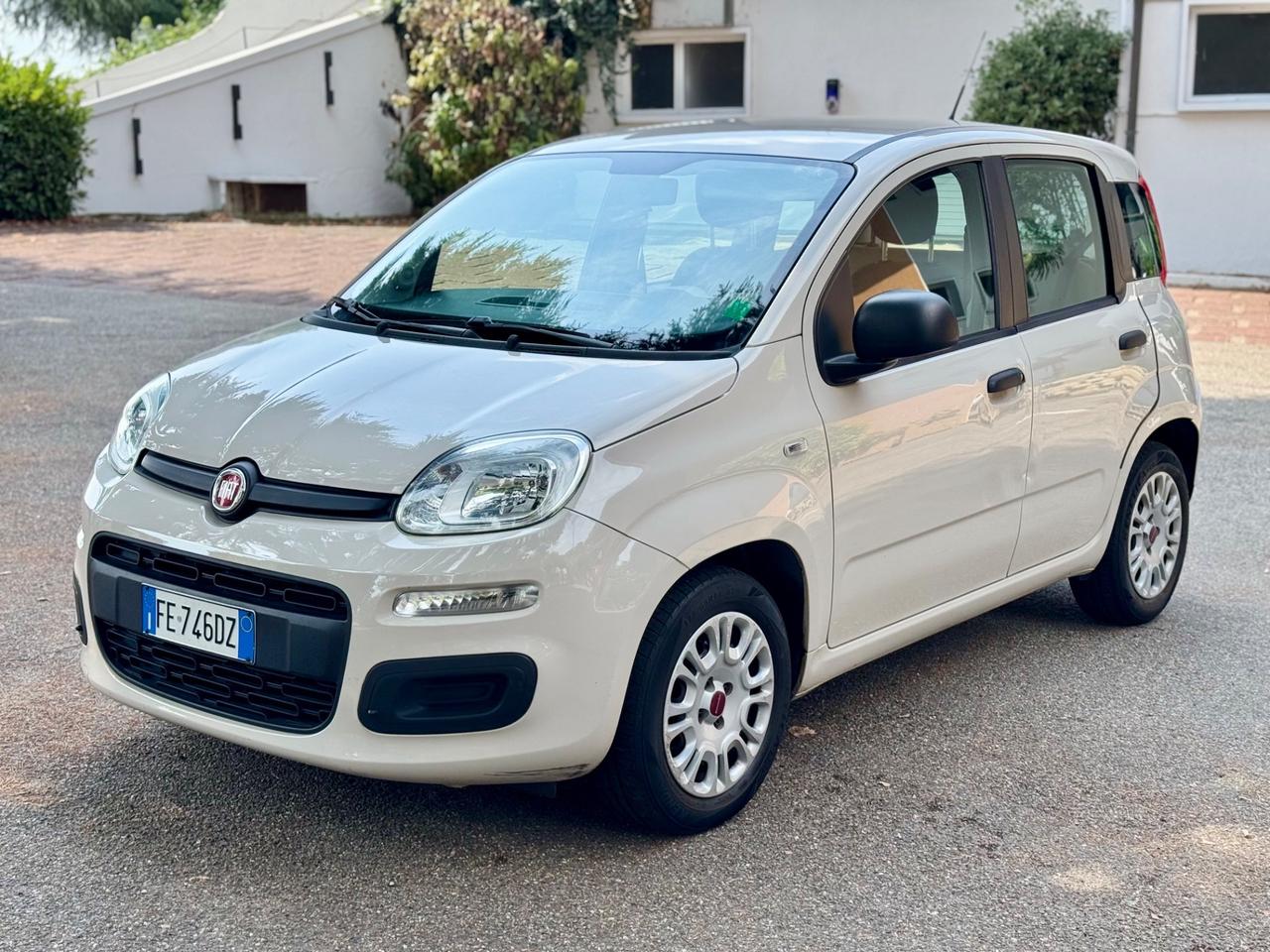 Fiat Panda 1.2BENZINA 2016 155.000