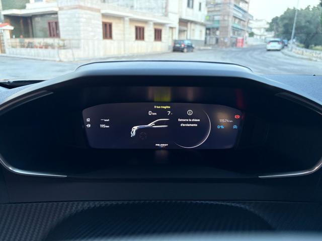 PEUGEOT 2008 Hybrid 145 e-DCS6 Allure