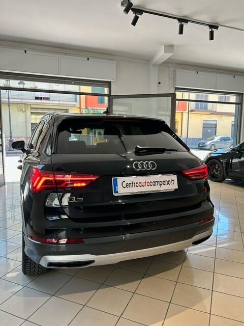 Audi Q3 35 2.0 tdi Advance Business S-tronic