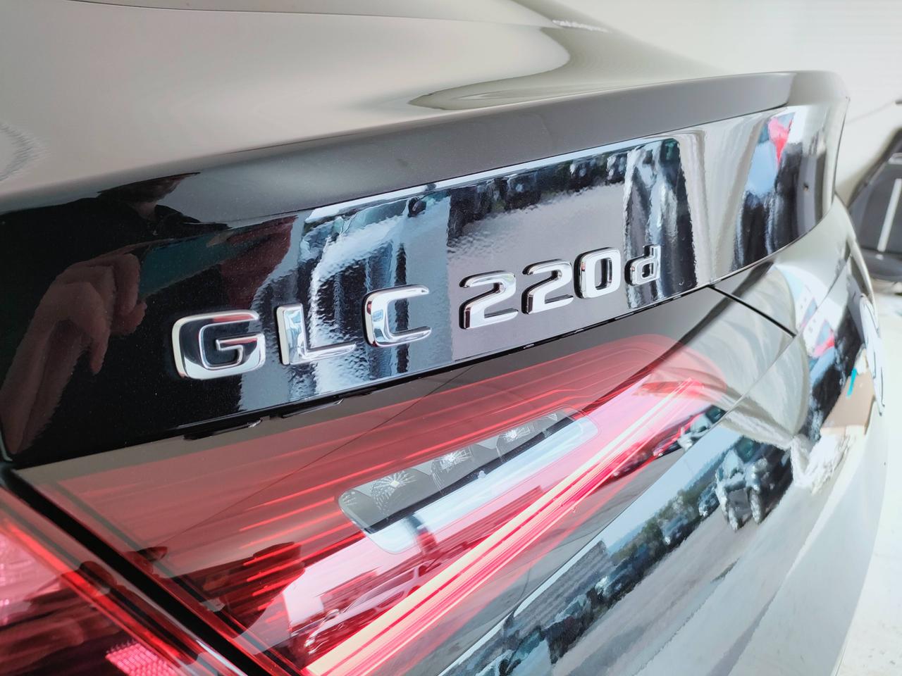 Mercedes-Benz GLC Coupe - C254 - GLC Coupe 220 d AMG Line Premium 4matic auto