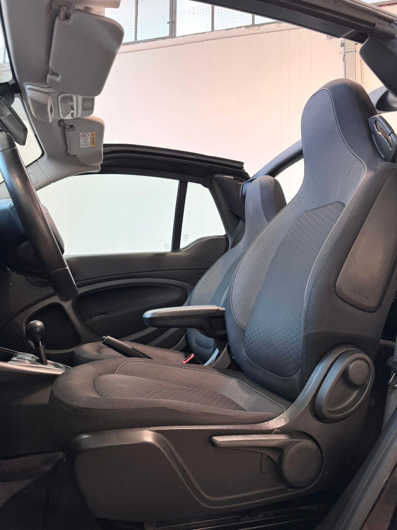 SMART EQ FORTWO CABRIO ELETTRICA
