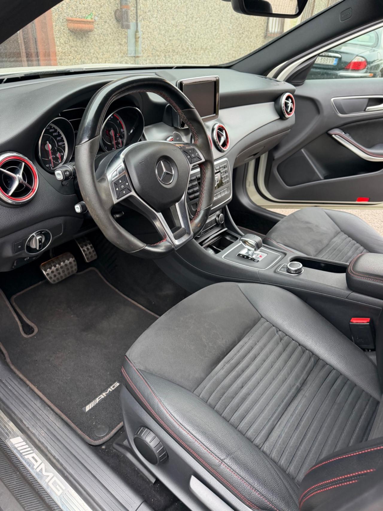 Mercedes-benz GLA 45 AMG 4Matic