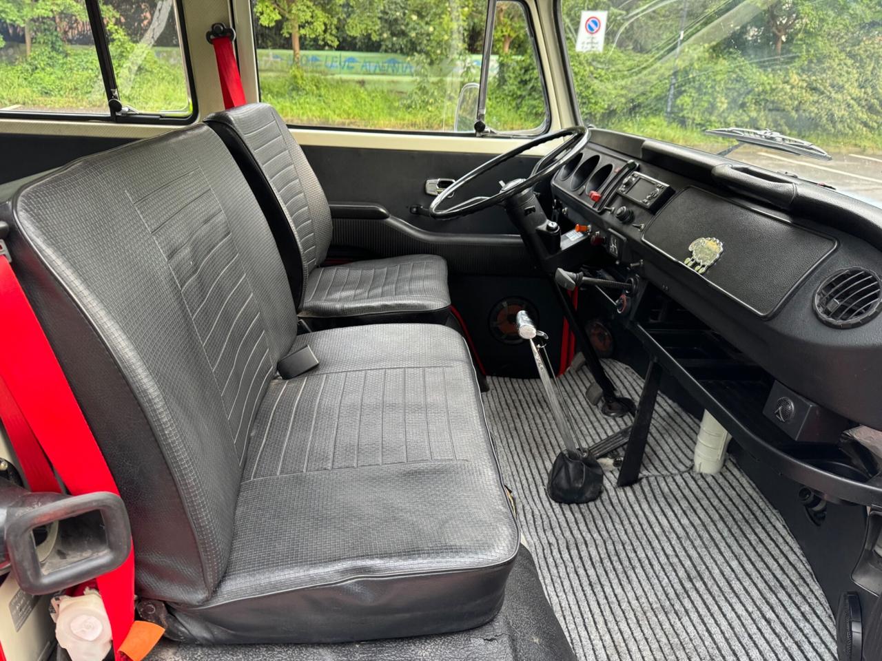 Volkswagen T2 Pulmino - ASI
