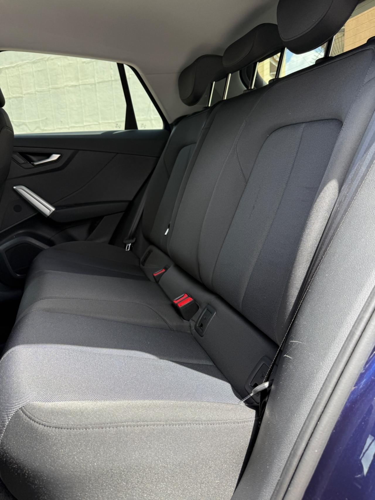 Audi Q2 35 TDI S tronic Business