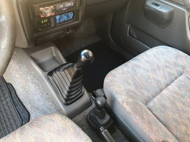 Suzuki Jimny 1.3i 16V cat 4WD JLX 114000 km