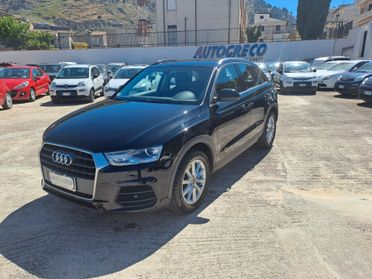 Audi Q3 2.0 TDI 120 CV Business