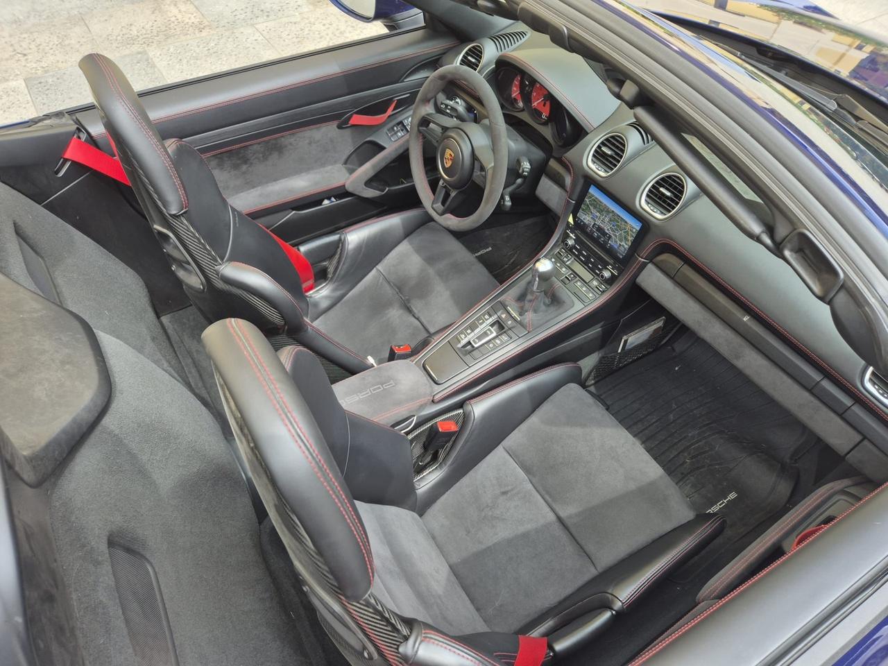 Porsche 718 Spyder 4.0 CARBON PACK MANUALE