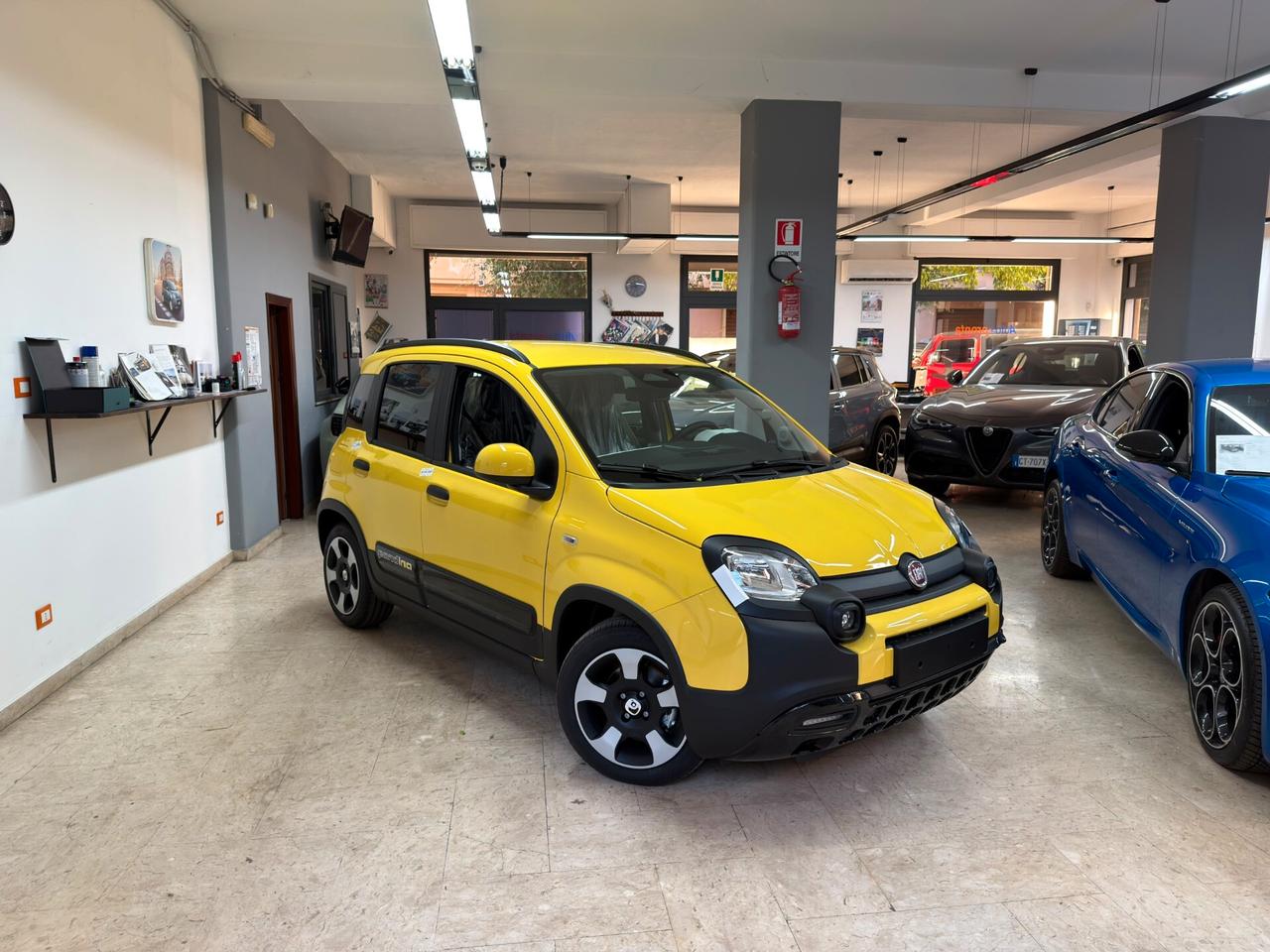Fiat Pandina 1.0 Hybrid Cross KM0 My26 Diverse Colorazione Pronta consegna