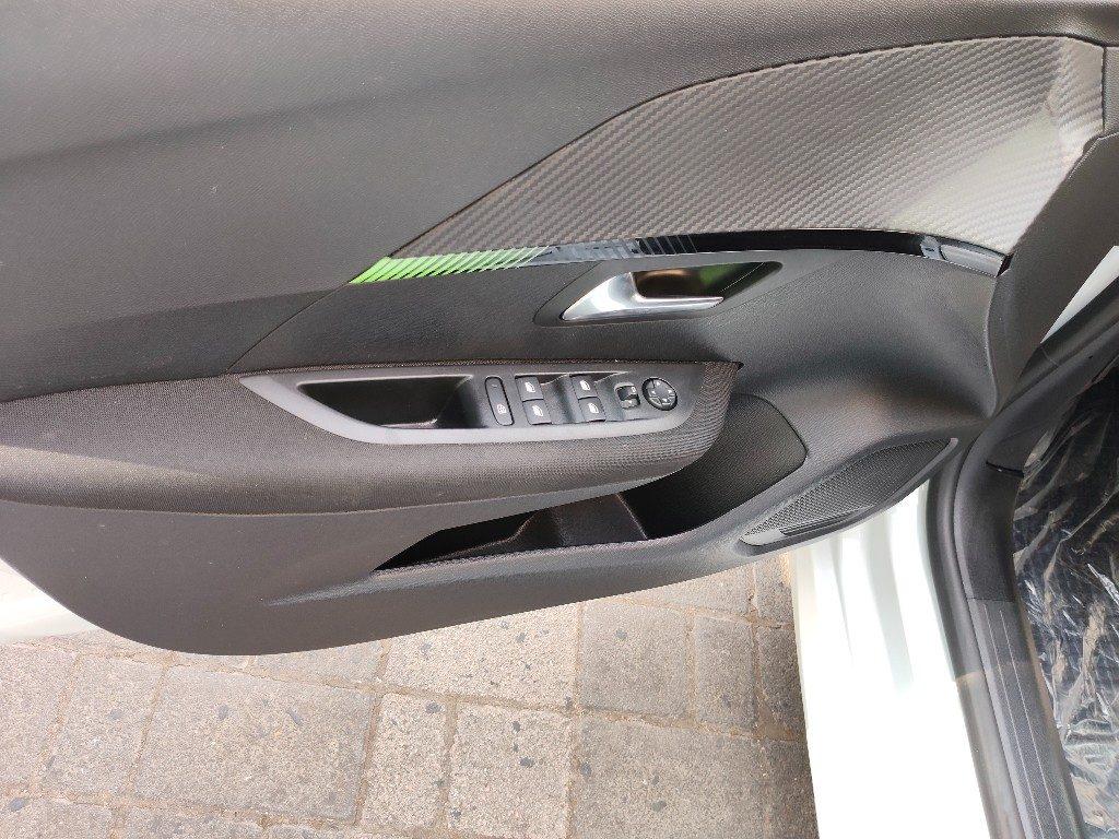 Peugeot 208 100 CV Style - PREZZO REALE