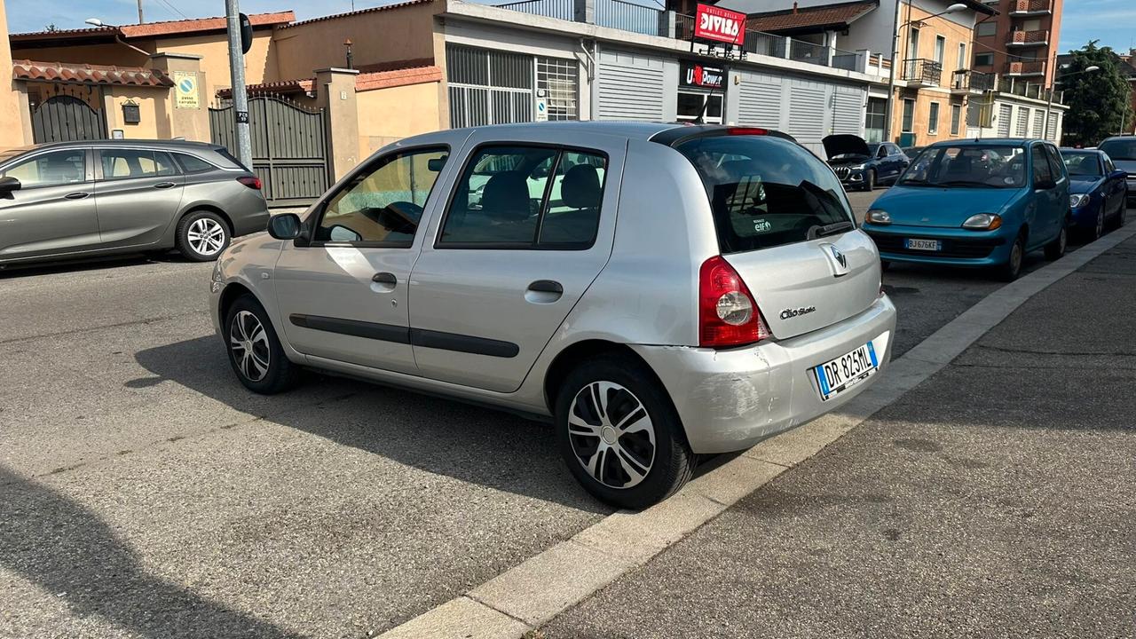 Renault Clio Storia 1.2 5 porte GPL Confort
