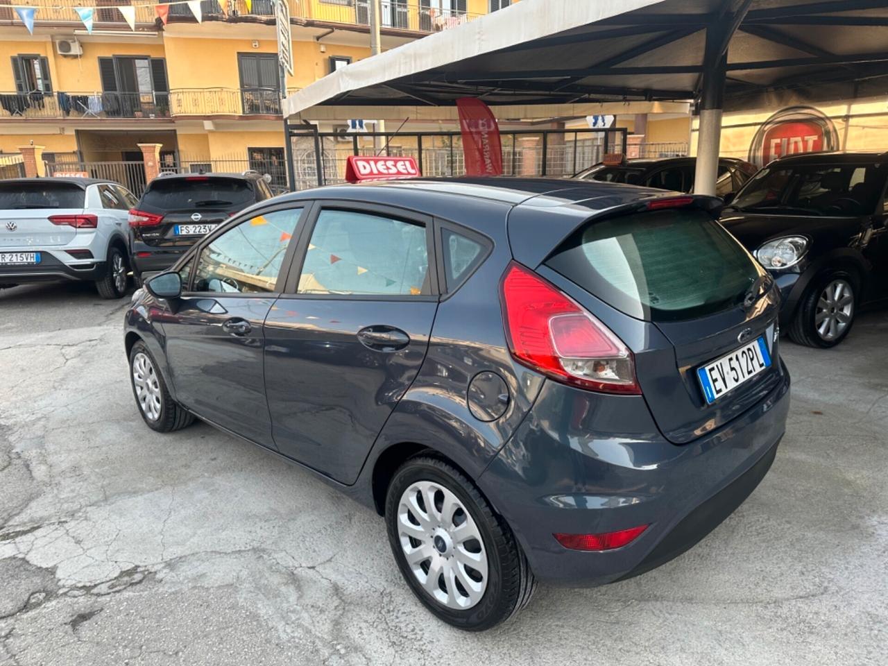 Ford Fiesta 1.5 TDCi 75CV 5 porte Titanium