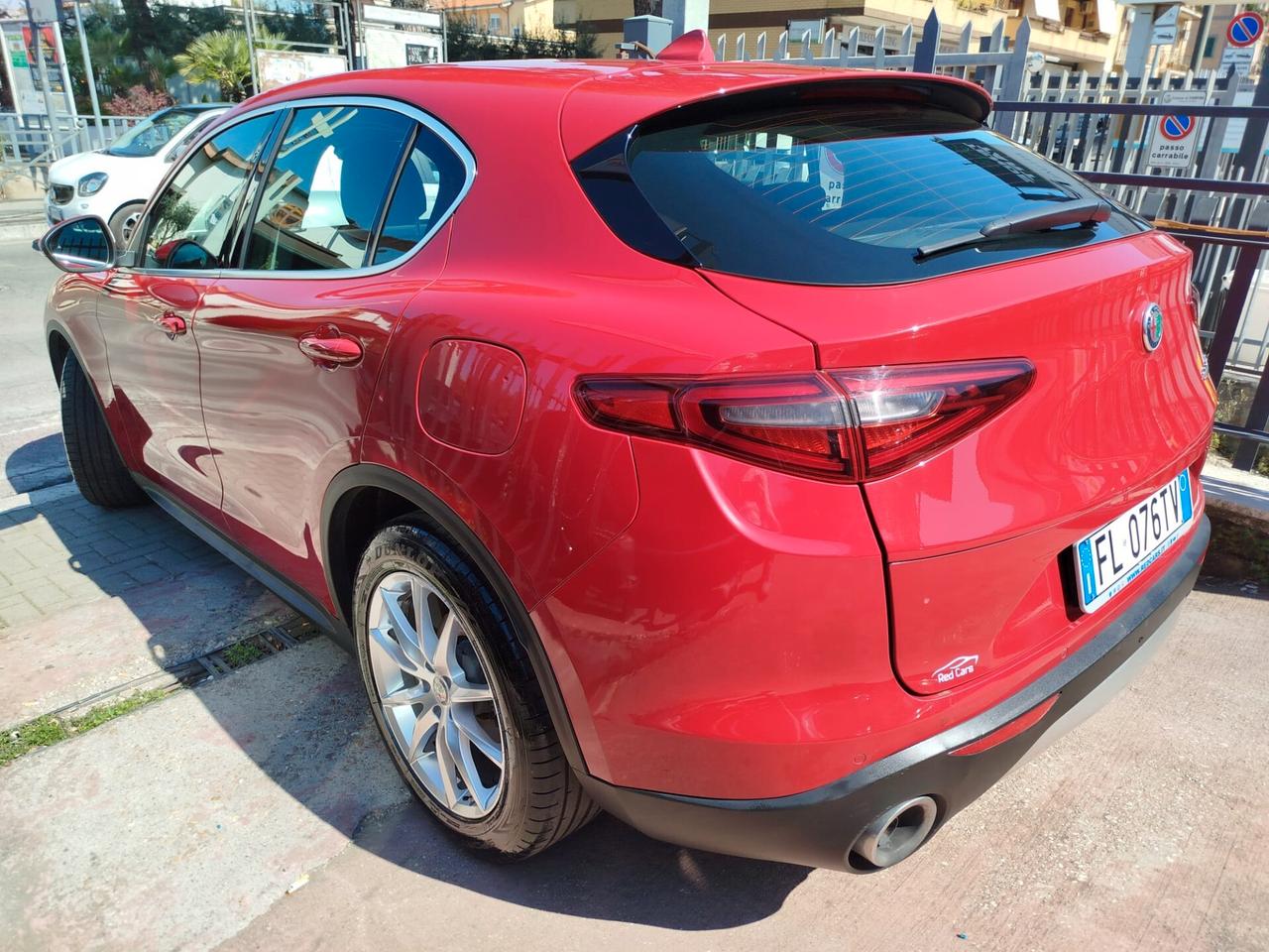 Stelvio 2.2 -180cv AT8 UNIPRO-CRONO TAGLIANDI- DISTRIBUZIONE FATTA-GARANZIA 12 MESI