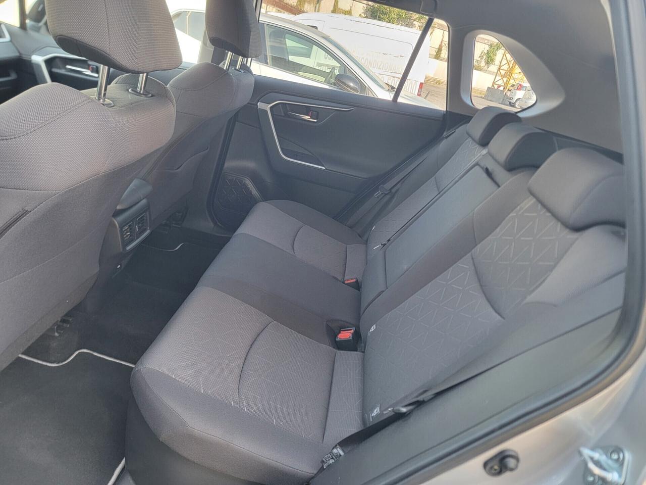 Toyota RAV4 2.5 HV 4X4 -CON SOLO 18 MILA KM !GARANZIA