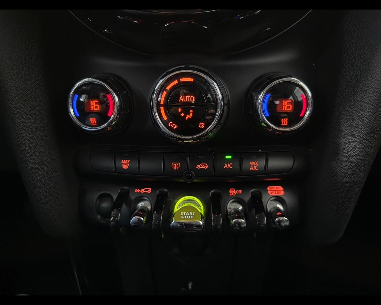 MINI Mini Full El. (F56) - Mini Cooper SE Electric