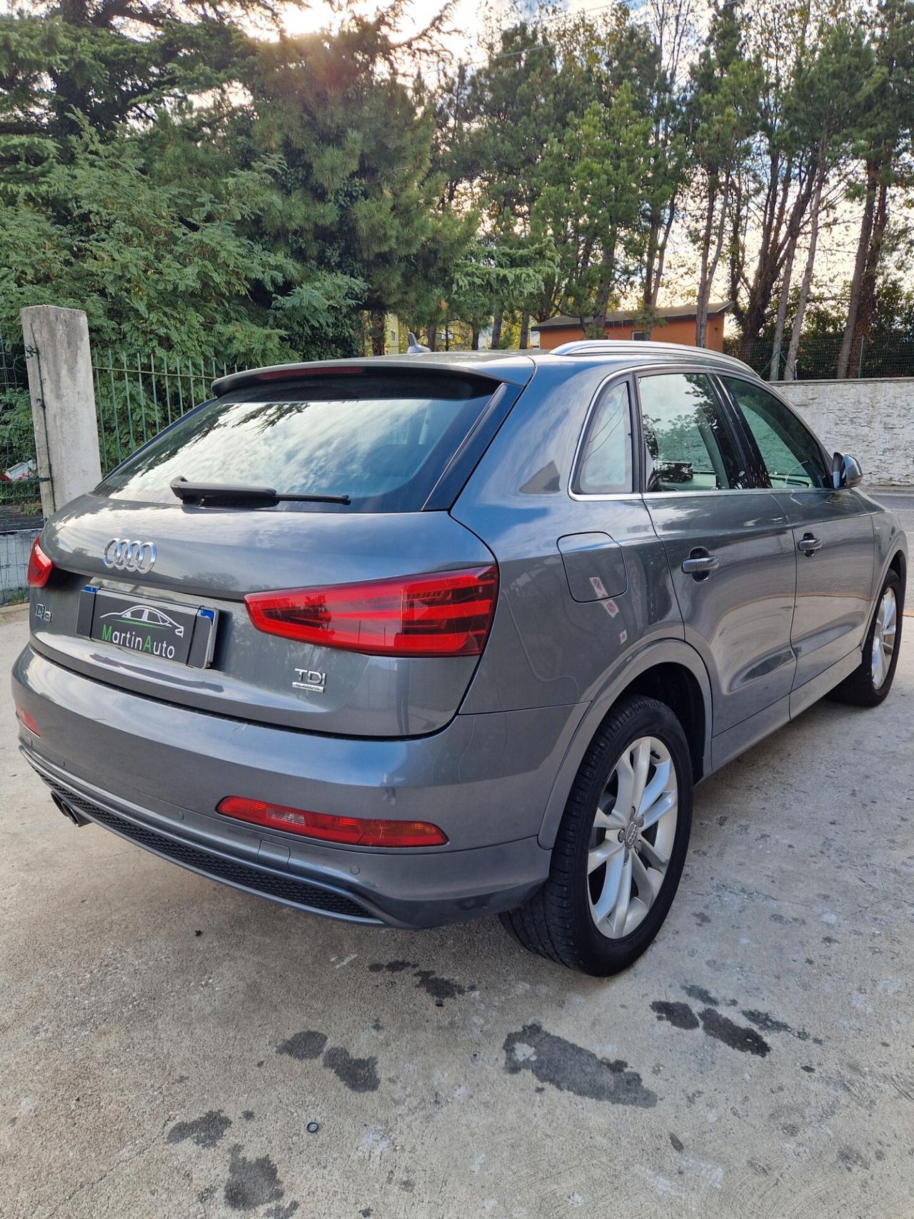 Audi Q3 2.0 TDI 140CV - Garanzia 12 Mesi