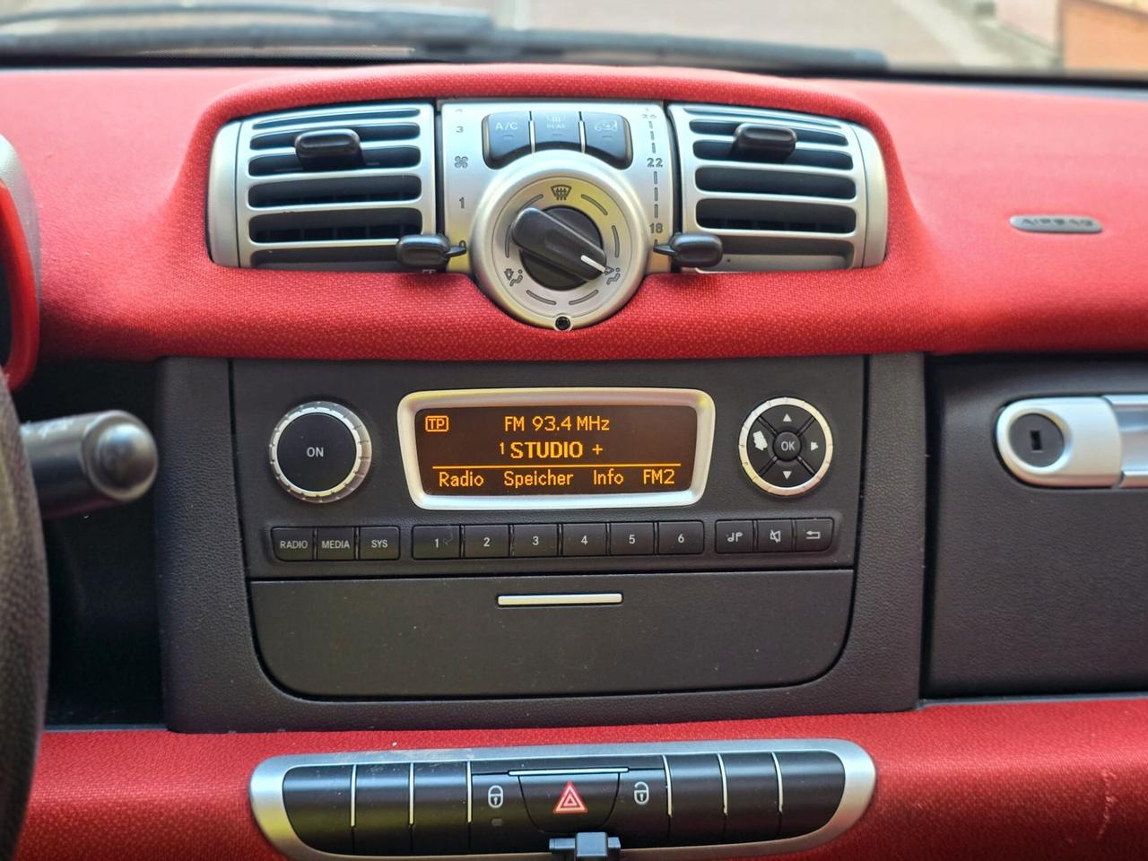 Smart ForTwo 1000 52 kW MHD coupé passion
