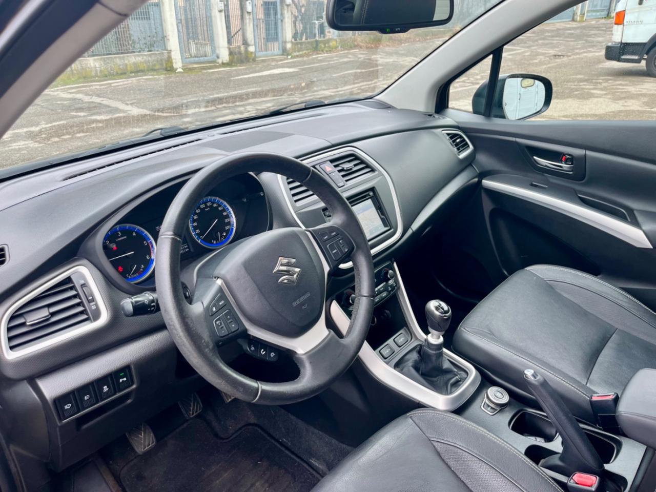 Suzuki S-Cross 1.6d 2014 66.000km 4x4 full optional perfetta