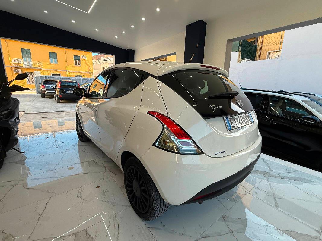 Lancia Ypsilon Lancia Y 1.2 8v Gold FINANZIABILE