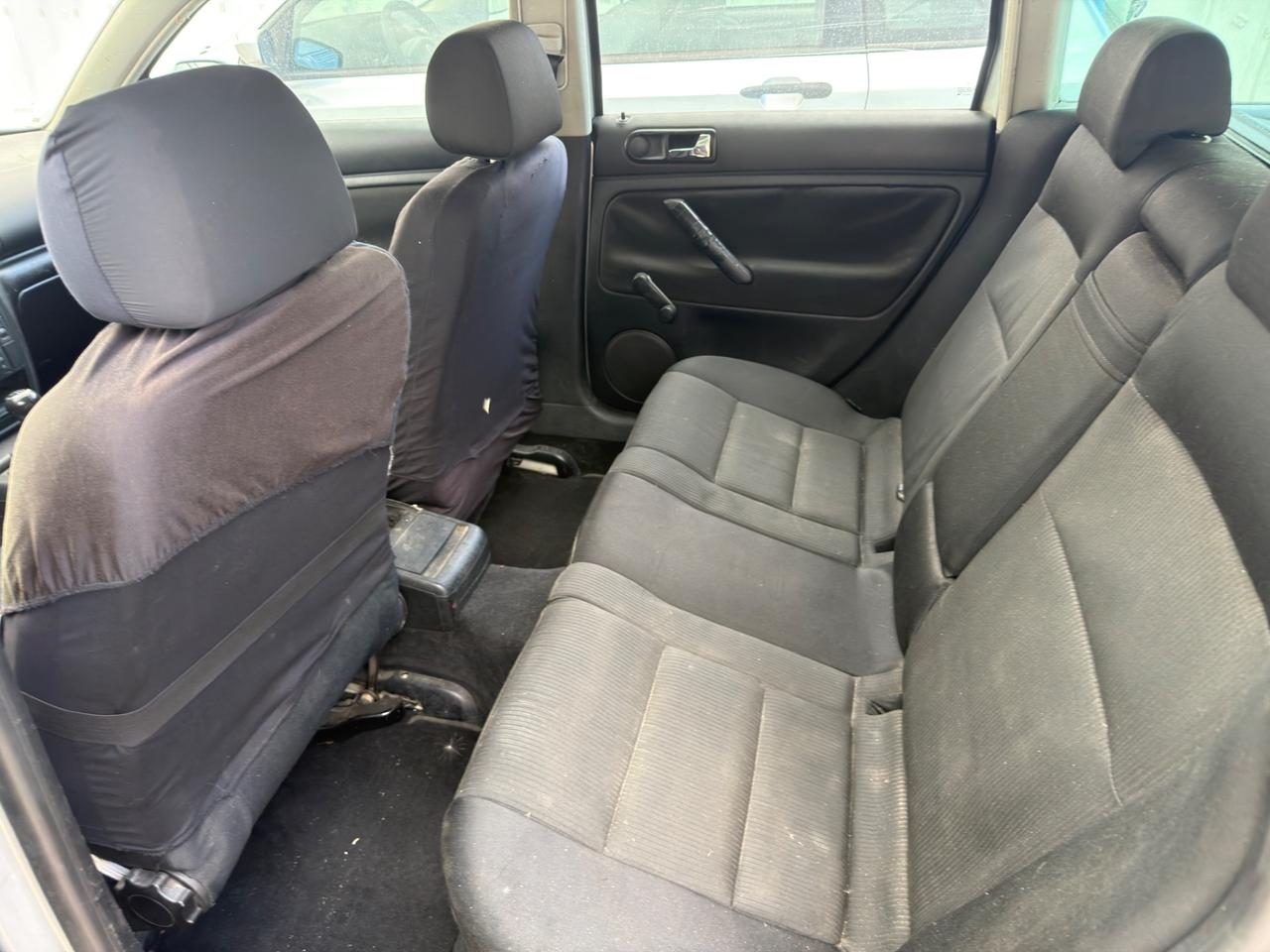 Volkswagen Passat 1.9 TDI/130 CV Var. Business