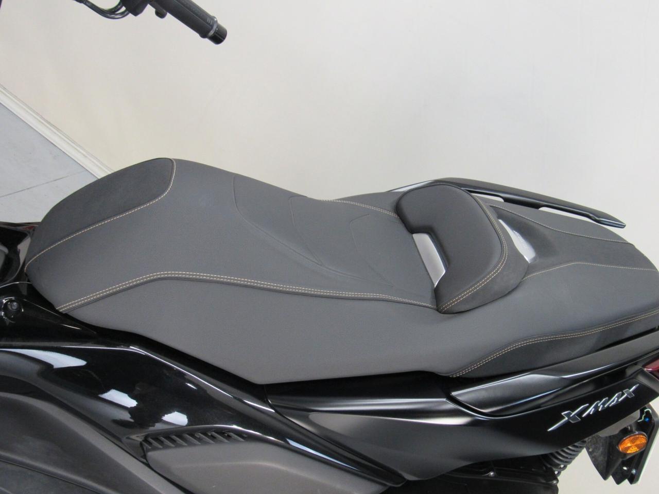 Yamaha X-Max 300 ABS TECH MAX