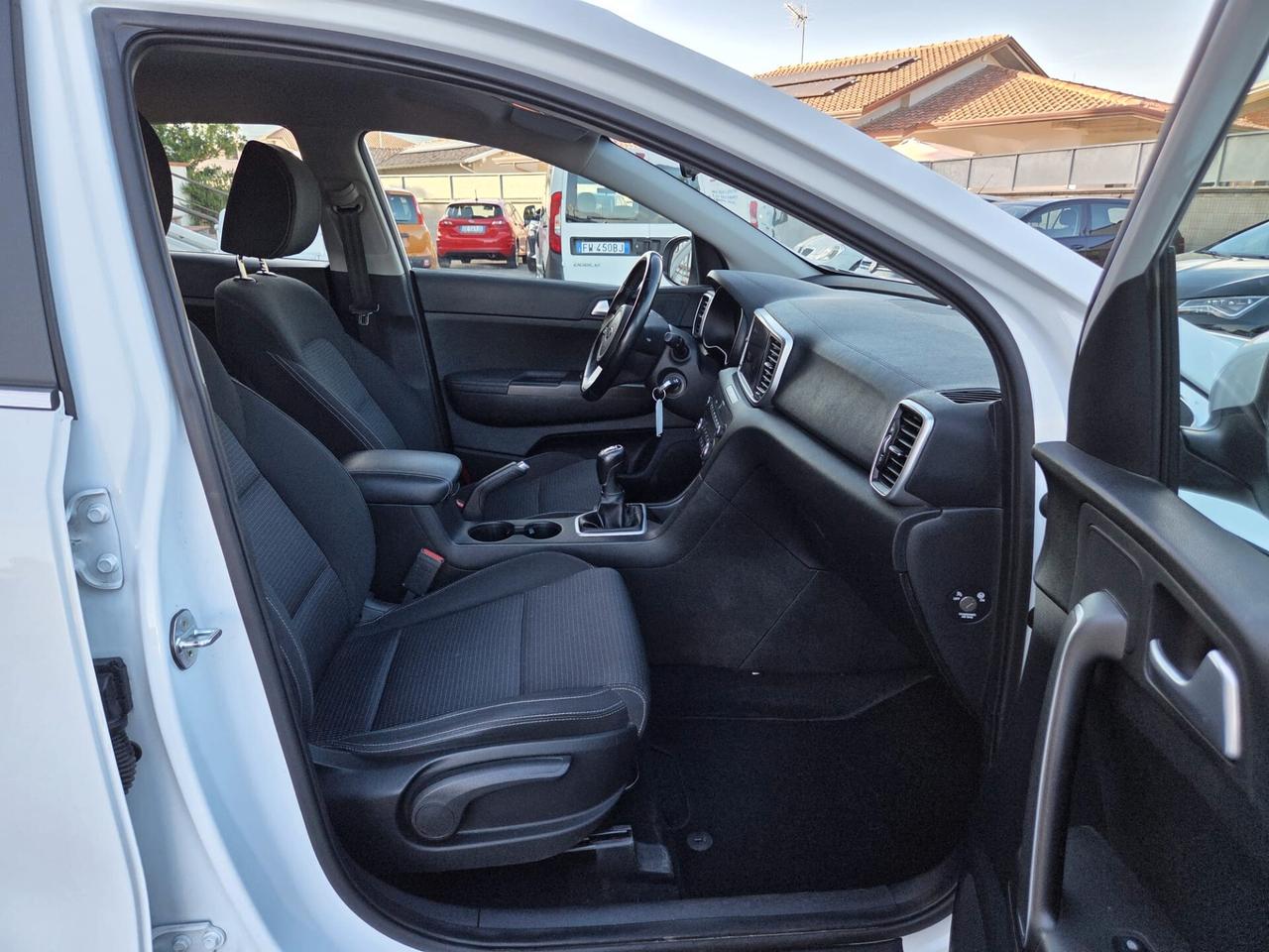 Kia Sportage 1.6 CRDI 136 CV 2WD Mild Hybrid Black Edition