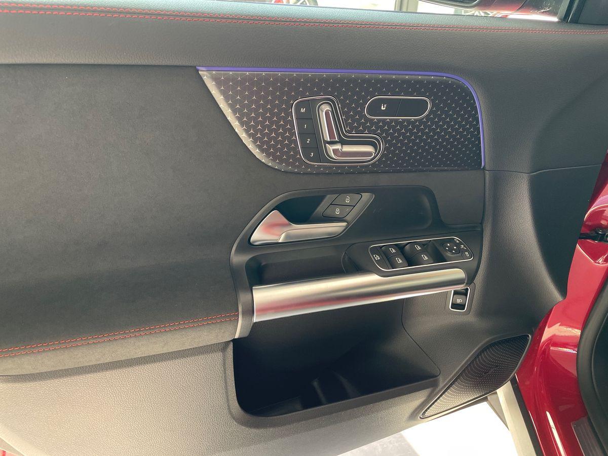 Mercedes-Benz Mercedes-AMG GLA 35 4MATIC