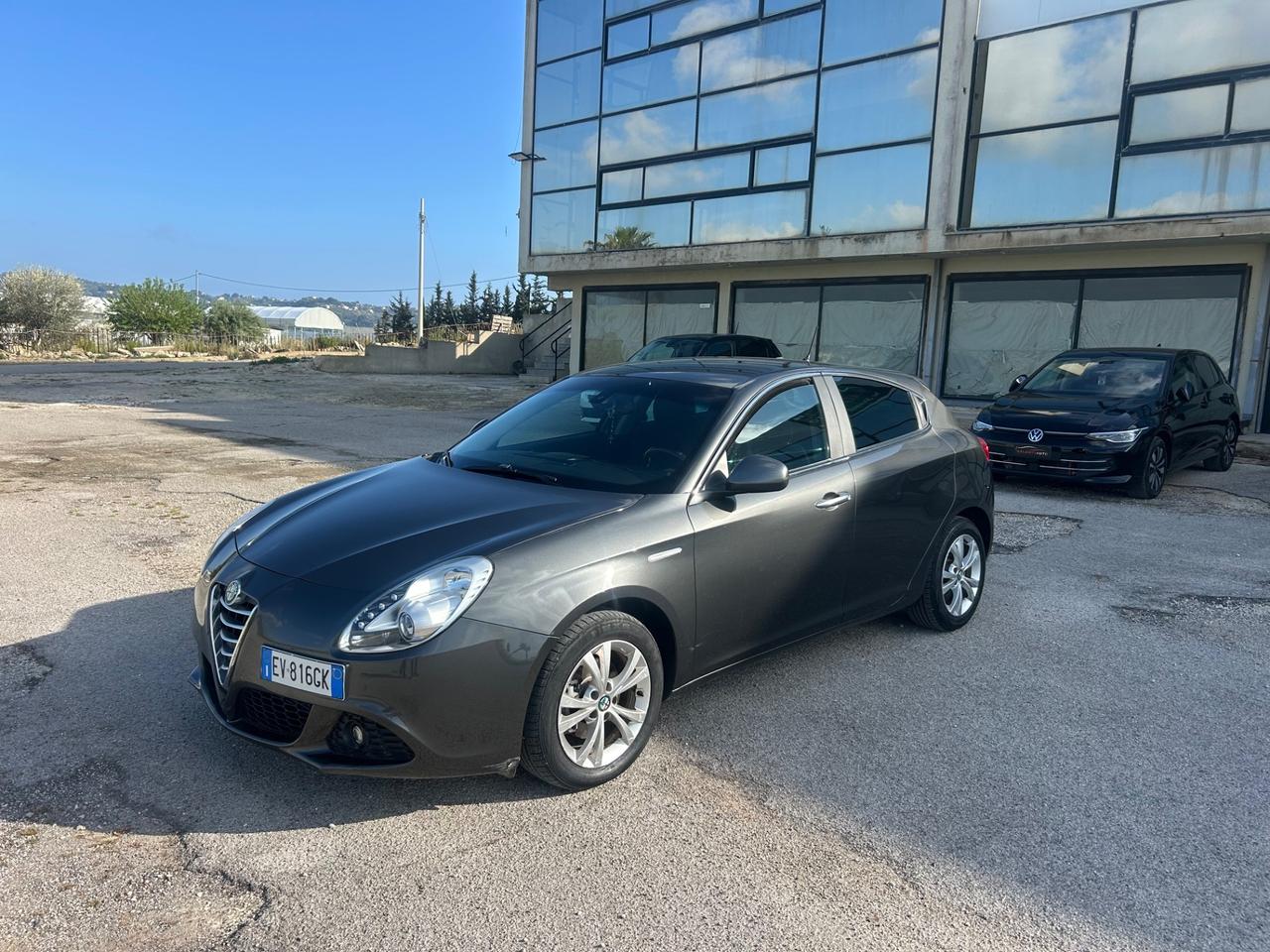 Alfa Romeo Giulietta 1.6 JTDm-2 105 CV Distinctive