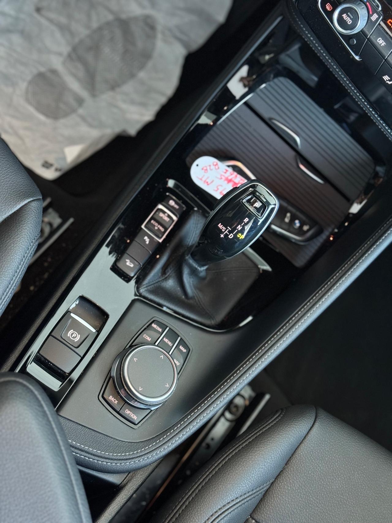 Bmw X1 xDrive18d xLine Tetto Head-Up