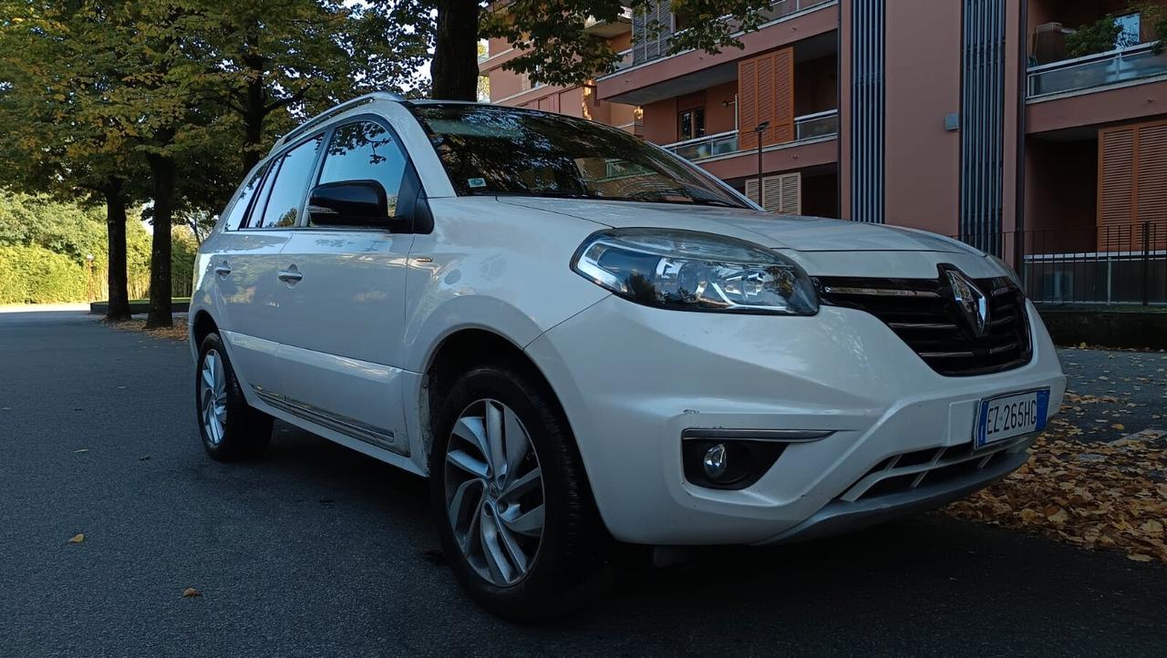 Renault Koleos 2.0 DIESEL CAMBIO AUTOMATICO ANNO 2015