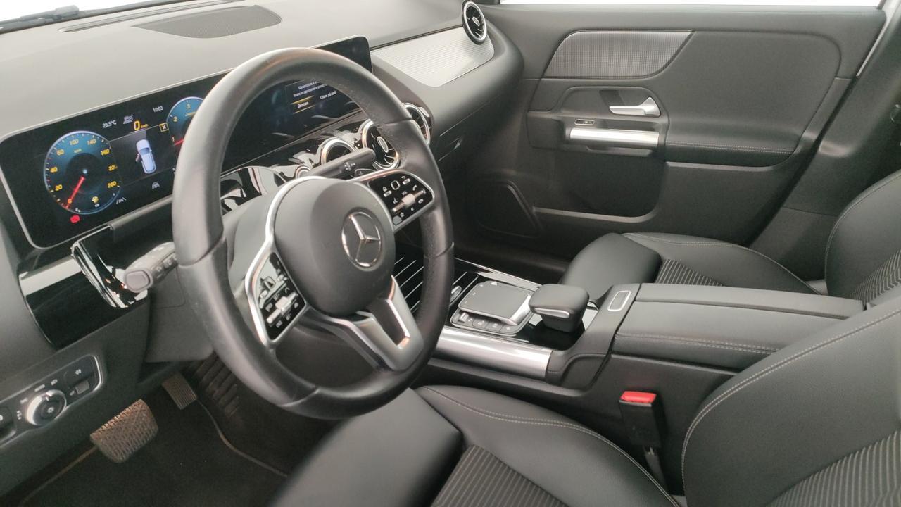 Mercedes-Benz GLA 200 d Sport auto