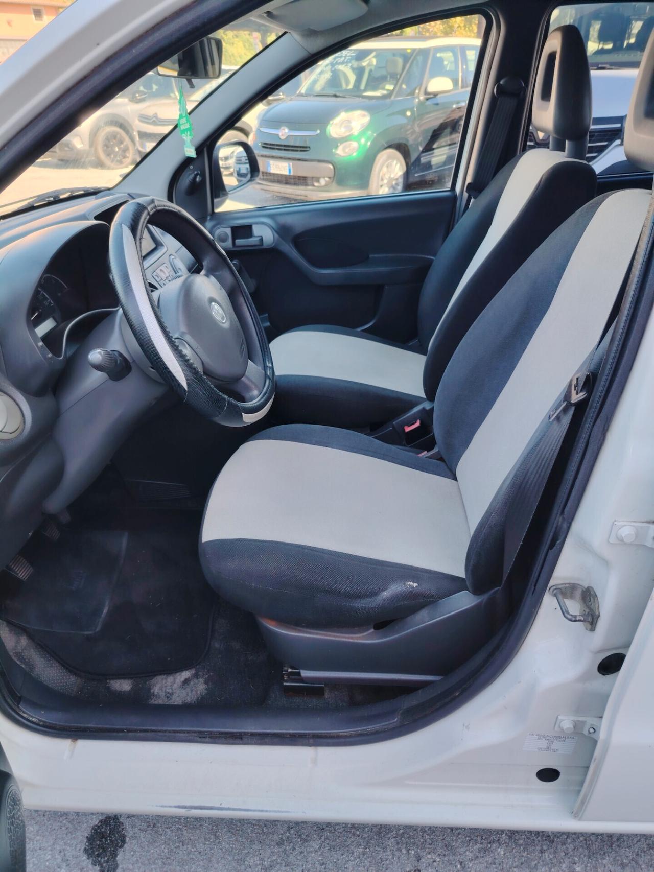 Fiat Panda 1.2 Dynamic Mamy - NEOPATENTATI