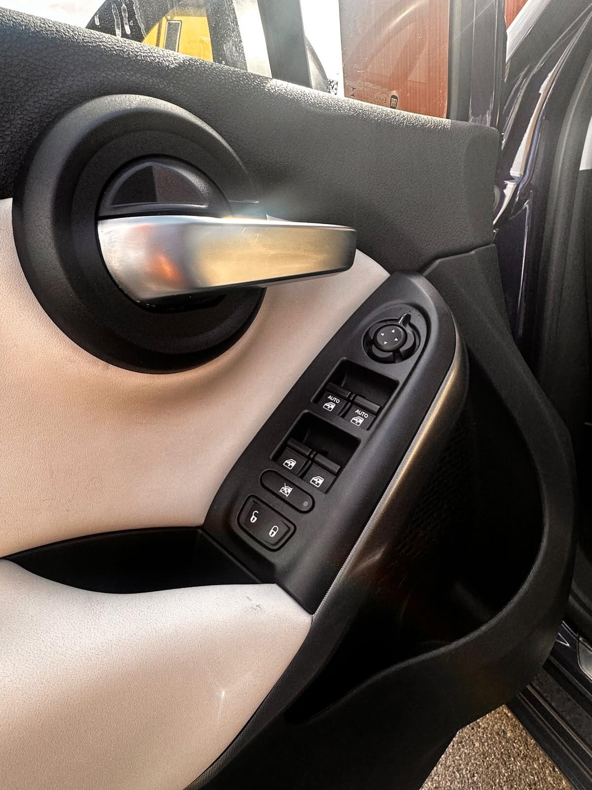 Fiat 500X 1.3 T4 150 CV Yacht Club Capri