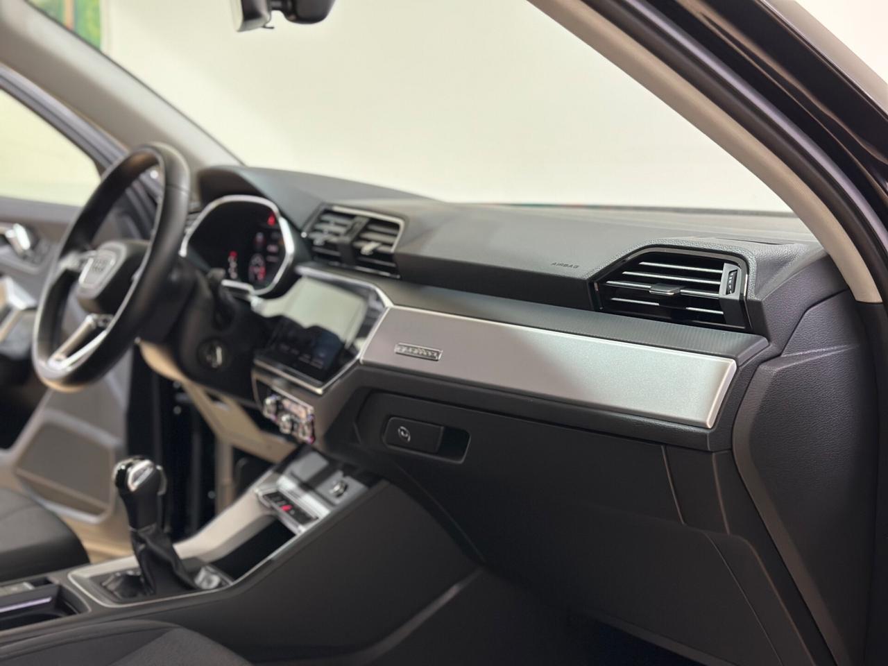 Audi Q3 40 TDI quattro S tronic line edition
