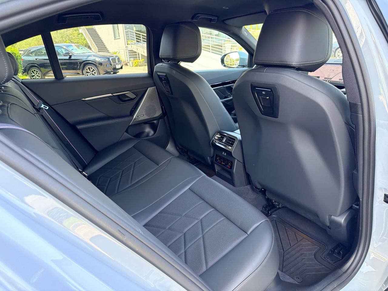 Bmw 520d 48V xDrive Msport 197cv grigio Nardo
