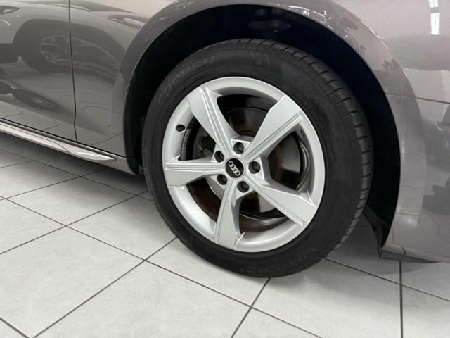 AUDI A4 Avant 30 TDI/136 CV S tronic Business Advanced