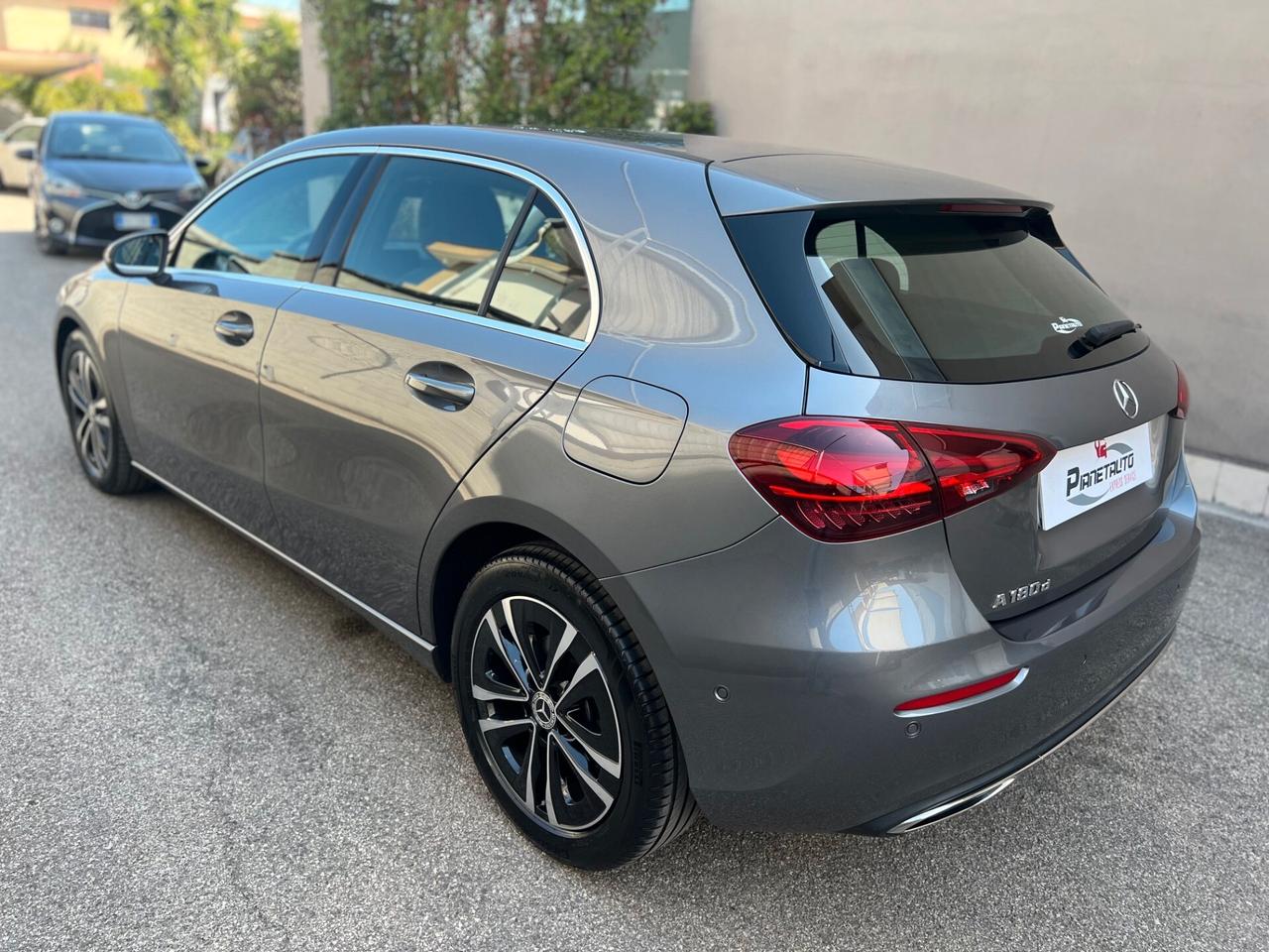 Mercedes-benz A 180 d 115cv SPORT AUTOM. LED/VIRTUAL/PELLE.. RESTYLING!! PERFETTA!