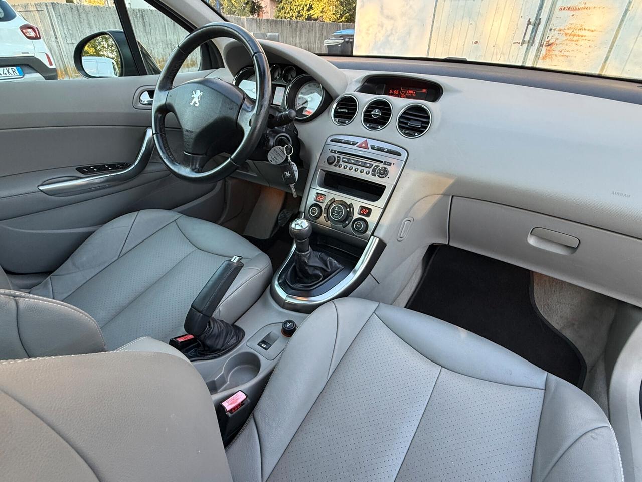 Peugeot 308 1.6 HDi 110CV 5p. Premium (5 Marce)