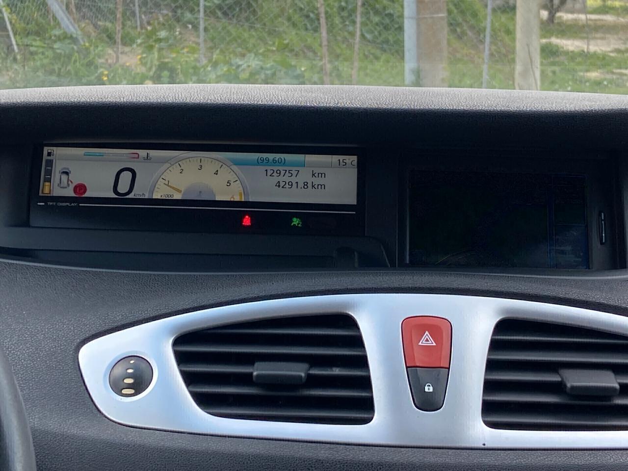 Renault Scenic X-Mod 1.5 dCi 110CV Luxe